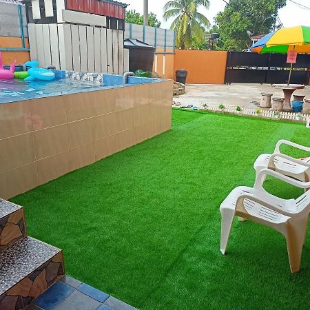 Ns Homestay Private Pool ตานาห์เมราห์ ภายนอก รูปภาพ